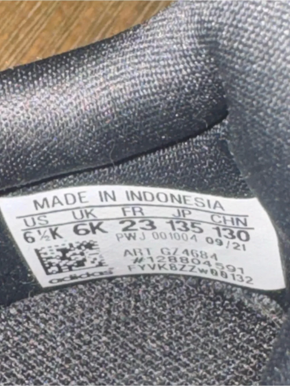 Adidas racer TR21 toddler Black and Gray Athletic Sneakers size 6.5K.